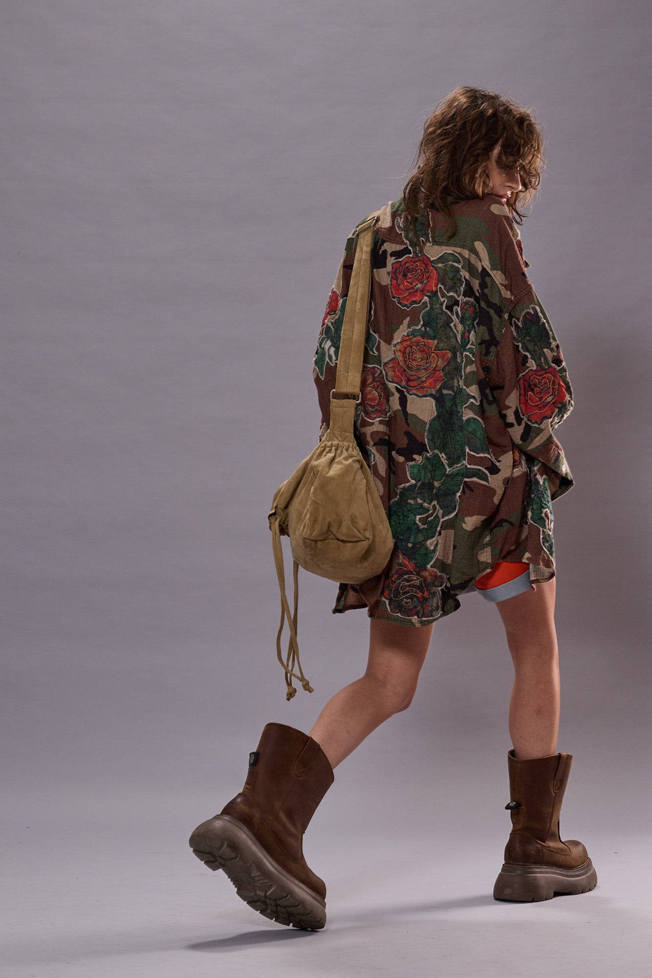 DROP NECK SHIRT - PRINTED CAMO W/ ROSE APPLIQUE - R13