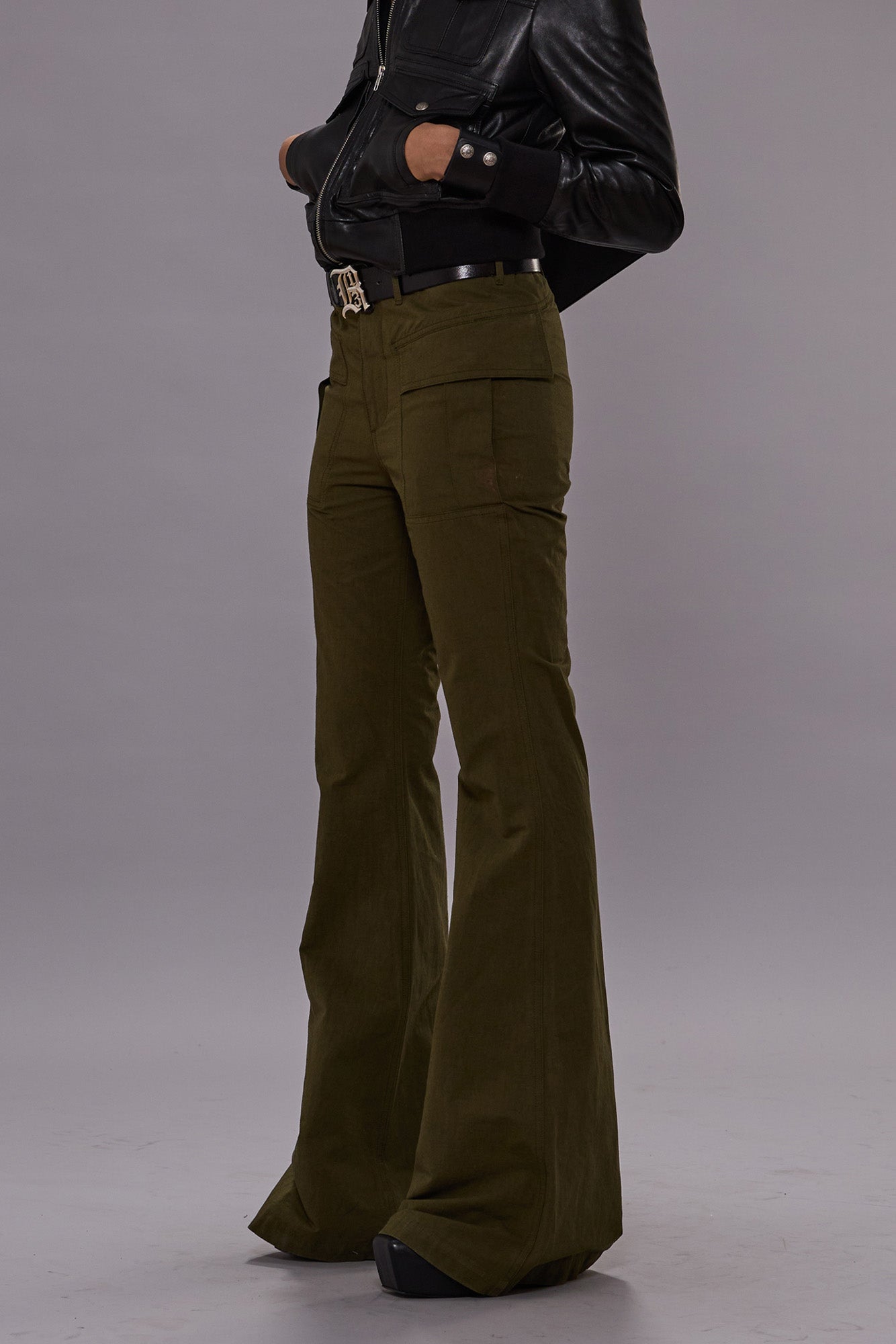 FLARE LEG PANT - OLIVE